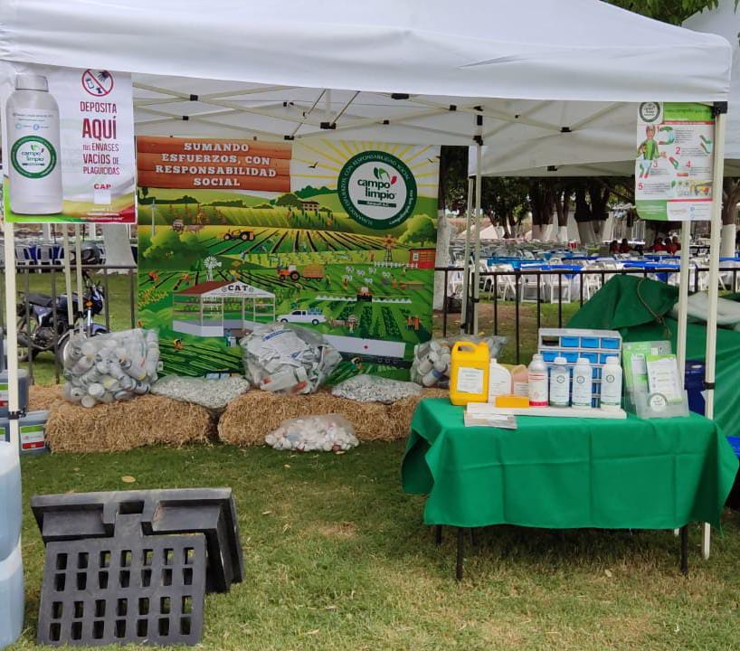 Participación en “Feria día del agricultor” en Guasave, Sinaloa