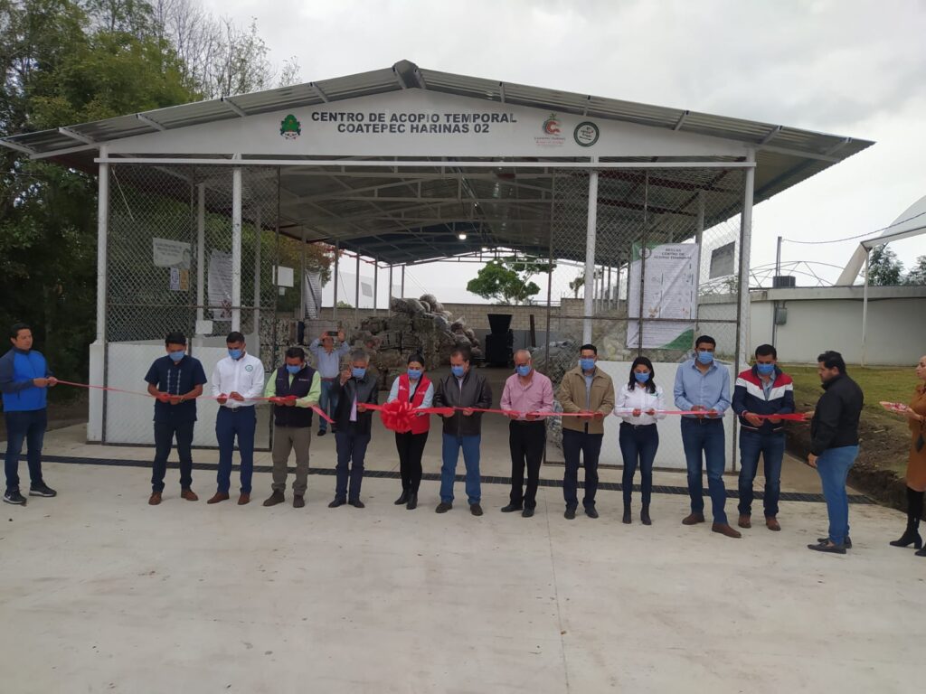 Reinaguración y entrega de reconocimiento Coatepec Harinas